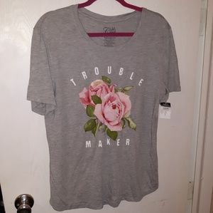 NWT Trouble Maker Roses T-Shirt Women's L Large